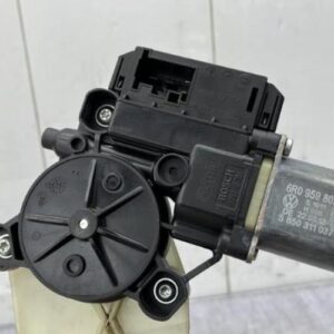 Leve vitre electrique avant droit VOLKSWAGEN POLO 5 PHASE 1 Diesel