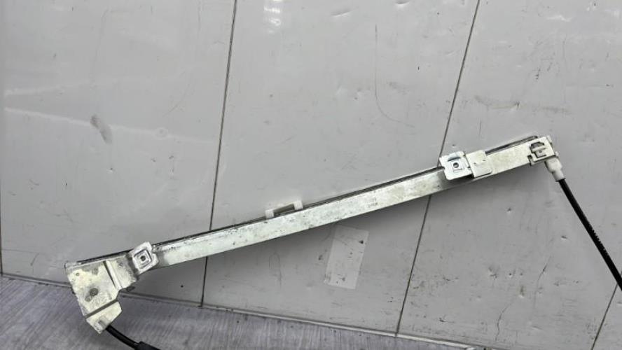 Leve vitre electrique avant droit RENAULT MEGANE 1 PHASE 2 BREAK Essence