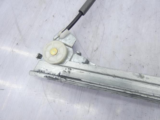 Leve vitre electrique avant droit RENAULT MEGANE 1 PHASE 1 Essence