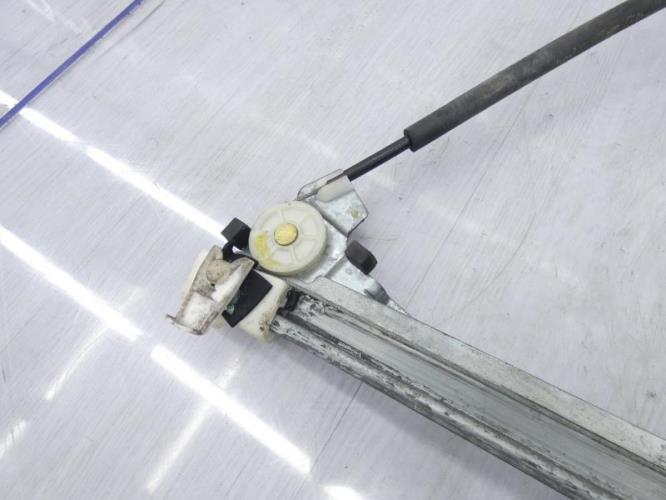 Leve vitre electrique avant droit RENAULT MEGANE 1 PHASE 2 Essence