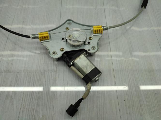Leve vitre electrique avant droit RENAULT SCENIC 1 PHASE 2 Diesel