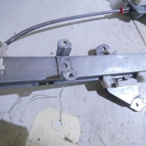 Leve vitre electrique avant droit NISSAN MICRA 3 PHASE 1 Essence