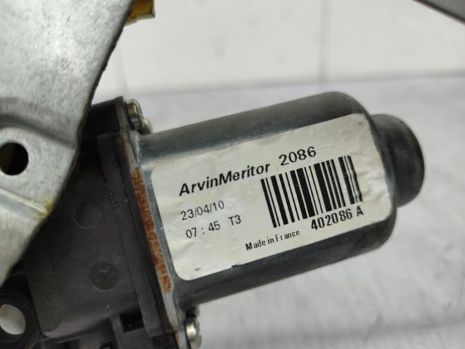 Leve vitre electrique avant droit RENAULT KANGOO 2 PHASE 1 Diesel