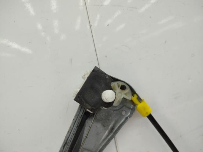 Leve vitre electrique avant droit RENAULT