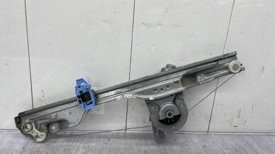 Leve vitre electrique avant droit RENAULT GRAND MODUS PHASE 2 Diesel