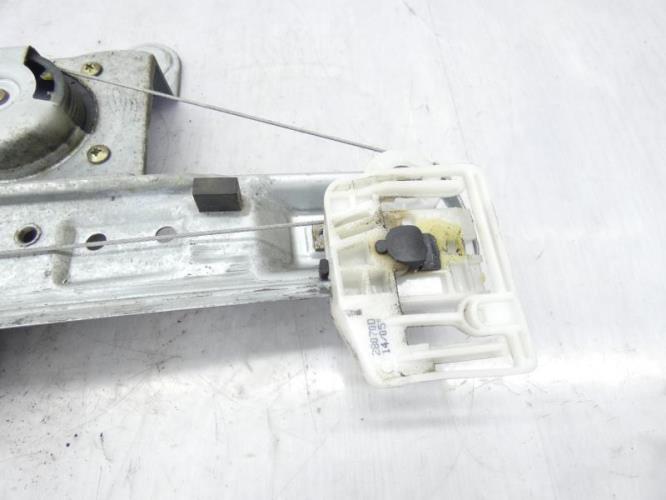 Leve vitre electrique arriere droit RENAULT MEGANE 2 PHASE 1 Essence