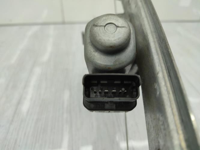 Leve vitre electrique avant droit RENAULT SCENIC 2 PHASE 1 Diesel