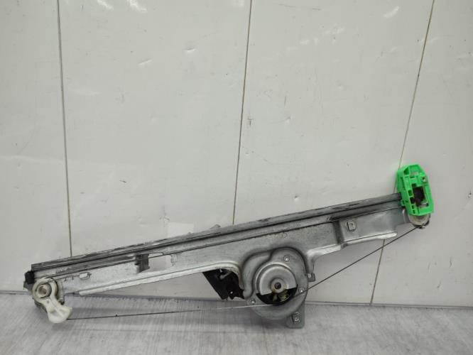 Leve vitre electrique avant droit RENAULT SCENIC 2 PHASE 2 Essence