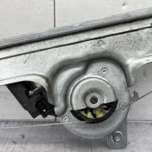 Leve vitre electrique avant droit RENAULT SCENIC 2 PHASE 2 Diesel