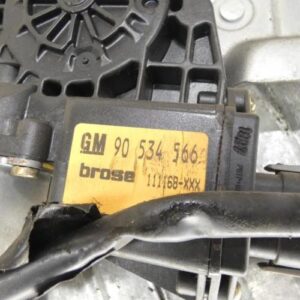 Leve vitre electrique avant droit OPEL TIGRA 1 COUPE Essence