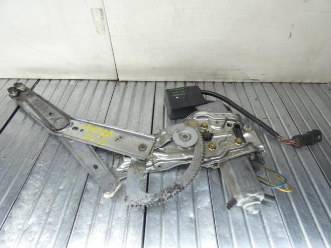 Leve vitre electrique avant droit OPEL VECTRA B PHASE 1 Diesel