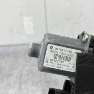 Leve vitre electrique avant droit PEUGEOT 308 1 PHASE 2 Diesel