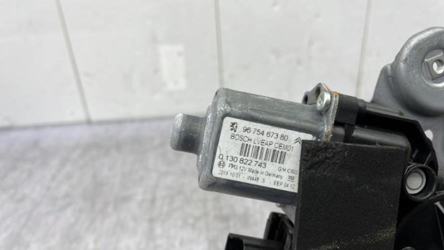 Leve vitre electrique avant droit PEUGEOT 308 1 PHASE 2 Diesel