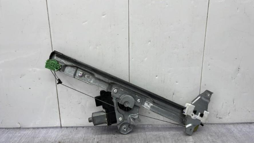 Leve vitre electrique avant droit PEUGEOT 308 1 SW PHASE 1 BREAK Diesel