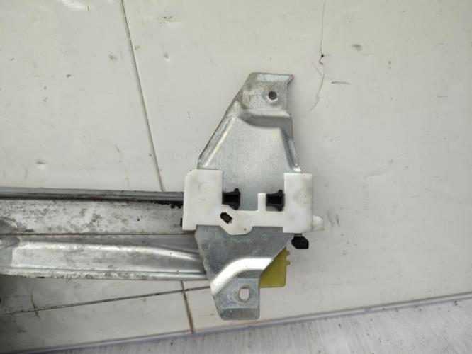 Leve vitre electrique avant droit PEUGEOT 308 1 SW PHASE 1 BREAK