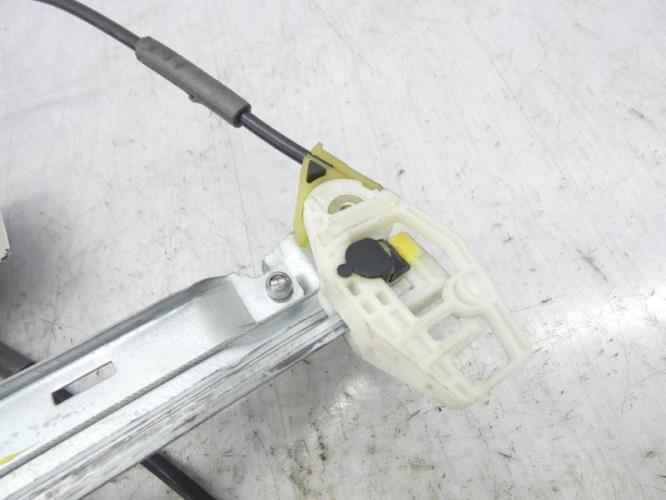 Leve vitre electrique avant droit PEUGEOT 206 PHASE 1 Essence