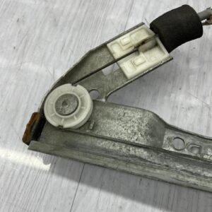 Leve vitre electrique avant droit PEUGEOT 206 PHASE 1 Diesel
