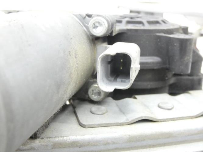 Leve vitre electrique avant droit PEUGEOT 206 PHASE 1 Essence