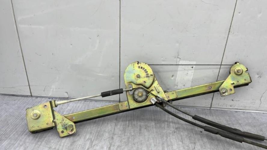 Leve vitre electrique avant droit PEUGEOT 306 PHASE 1 Diesel