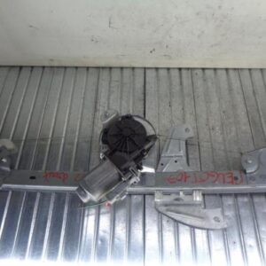 Leve vitre electrique avant droit PEUGEOT 107 PHASE 2 Essence