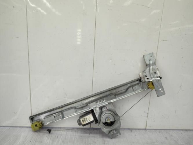 Leve vitre electrique avant droit PEUGEOT 207 PHASE 1 Essence