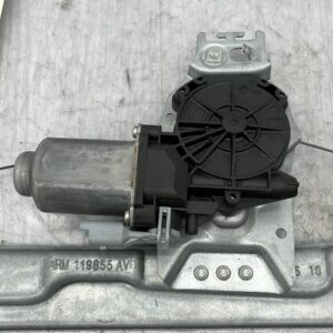 Leve vitre electrique avant droit PEUGEOT 207 PHASE 2 Diesel