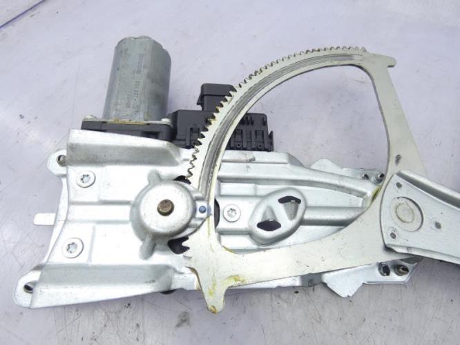 Leve vitre electrique avant droit OPEL ASTRA H PHASE 1 Essence