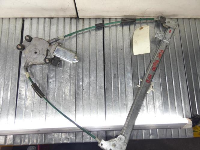 Leve vitre electrique avant droit FIAT PUNTO 1 PHASE 1 Essence