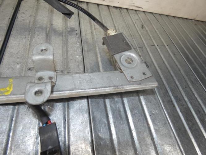Leve vitre electrique avant droit NISSAN PRIMERA 1 PHASE 1 Essence