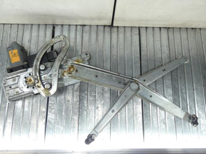 Leve vitre electrique avant droit OPEL CORSA B PHASE 2 Essence
