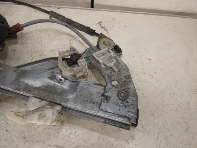 Leve vitre electrique avant droit PEUGEOT 206