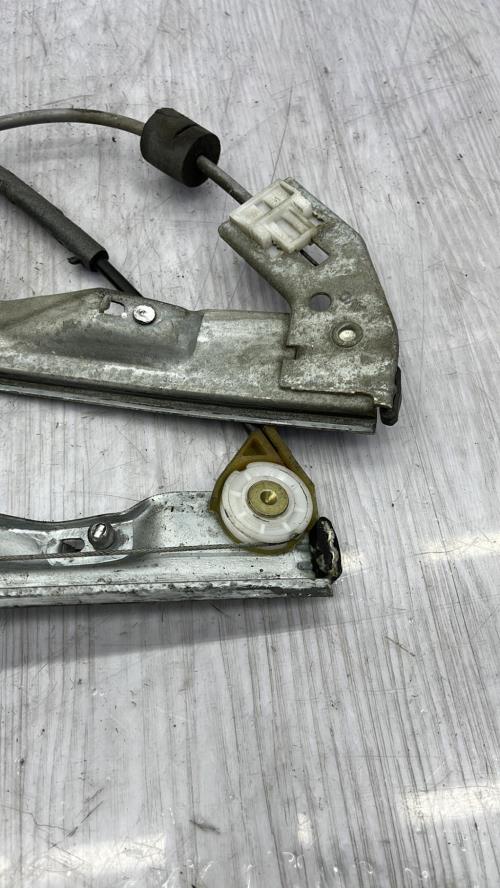 Leve vitre electrique avant droit PEUGEOT 206 PHASE 1 Diesel