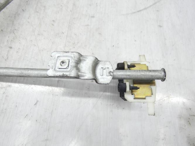 Leve vitre electrique avant droit RENAULT CLIO 1 PHASE 3 Essence