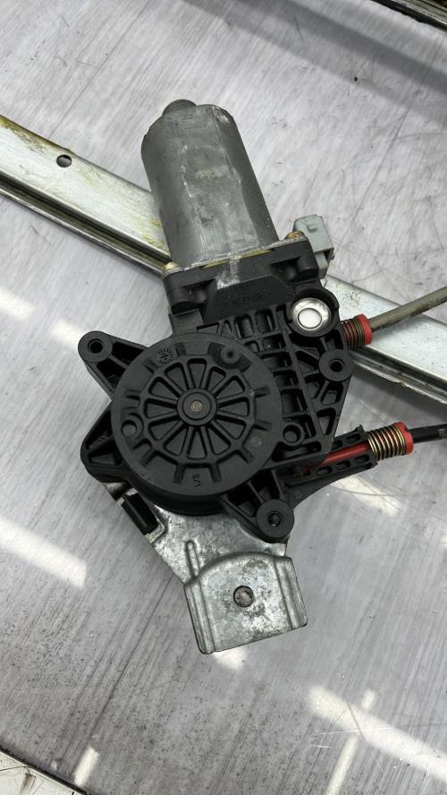 Leve vitre electrique avant gauche CITROEN XSARA PHASE 1 Essence