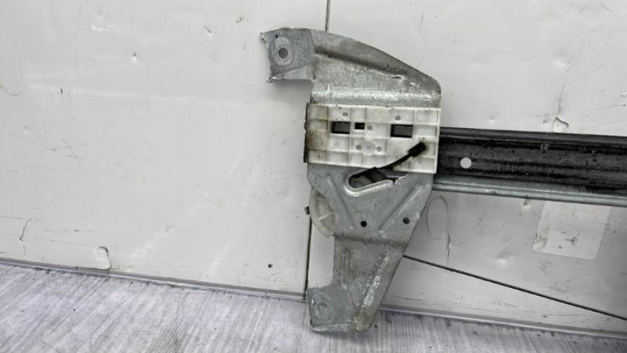 Leve vitre electrique avant gauche CITROEN C1 1 PHASE 3 Essence