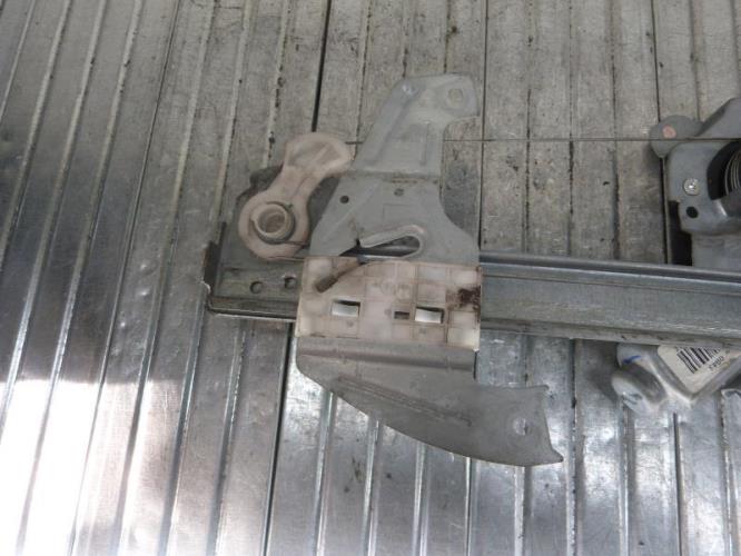 Leve vitre electrique avant gauche CITROEN C1 1 PHASE 2 Essence