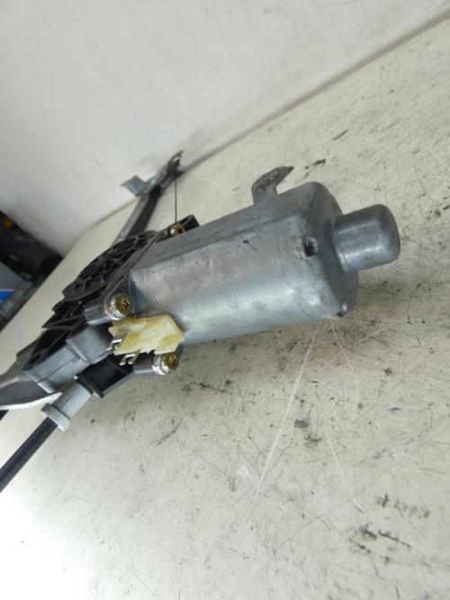 Leve vitre electrique avant gauche RENAULT ESPACE 3