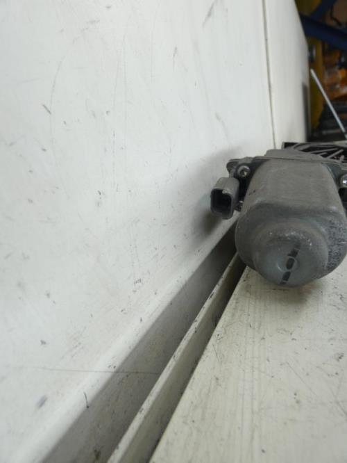 Leve vitre electrique avant gauche PEUGEOT EXPERT 1 PHASE 1