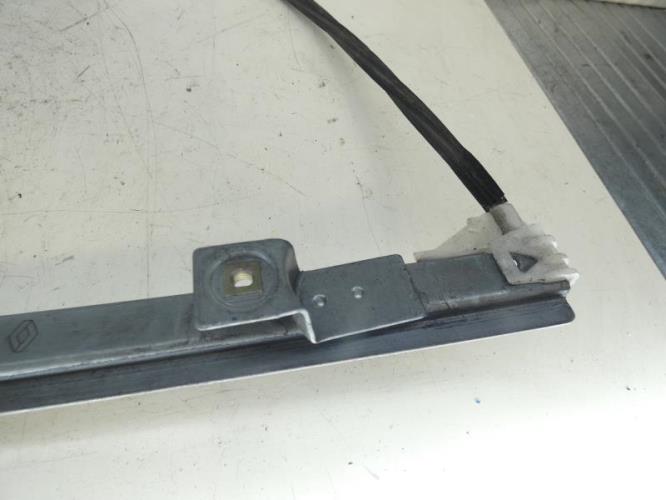 Leve vitre electrique avant gauche RENAULT