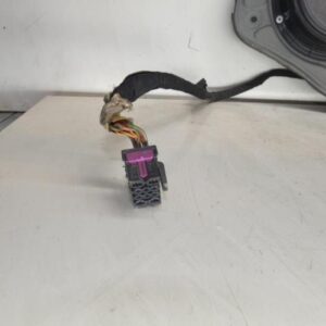 Leve vitre electrique avant gauche VOLKSWAGEN GOLF 4