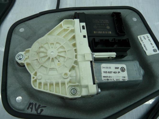 Leve vitre electrique avant gauche VOLKSWAGEN JETTA 3 Diesel