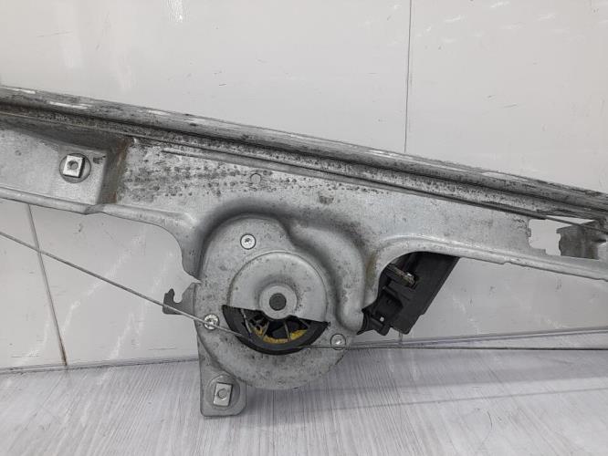 Leve vitre electrique avant gauche RENAULT SCENIC 2 PHASE 1