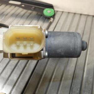 Leve vitre electrique avant gauche BMW SERIE 1 E87 PHASE 1 Diesel