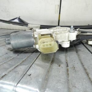 Leve vitre electrique avant gauche BMW SERIE 1 E87 PHASE 1 Diesel