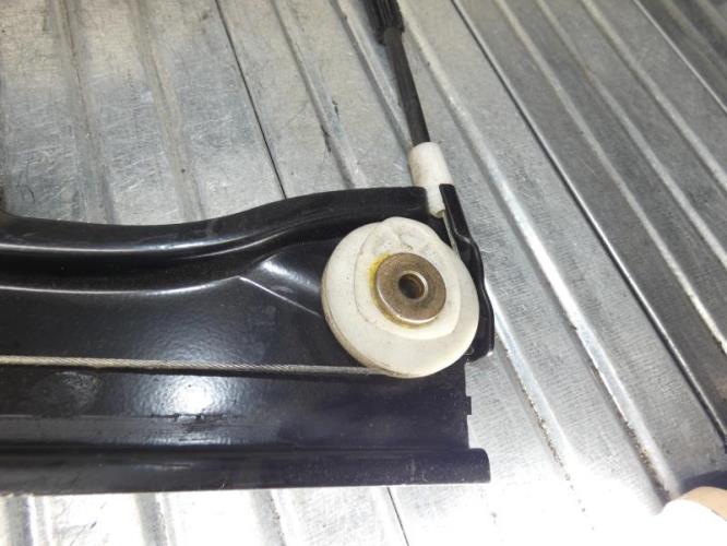 Leve vitre electrique avant gauche BMW SERIE 5 E60 PHASE 1 Diesel