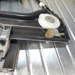 Leve vitre electrique avant gauche BMW SERIE 5 E60 PHASE 2 Diesel