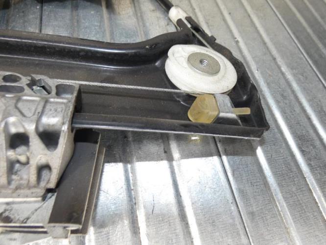 Leve vitre electrique avant gauche BMW SERIE 5 E60 PHASE 2 Diesel