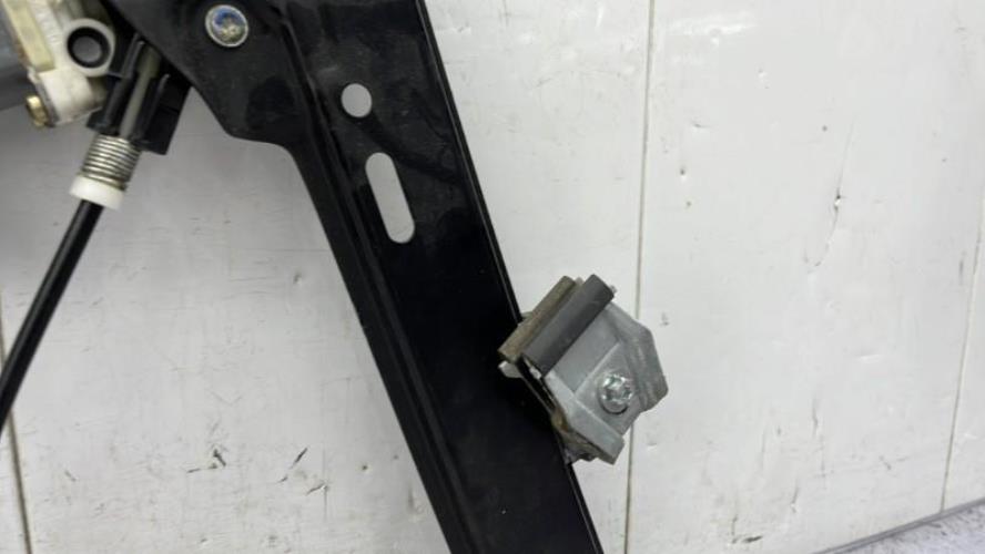 Leve vitre electrique avant gauche BMW SERIE 5 E60 PHASE 2 Diesel