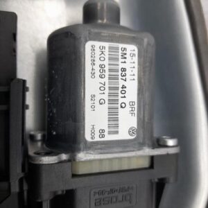 Leve vitre electrique avant gauche VOLKSWAGEN GOLF PLUS PHASE 2 Essence