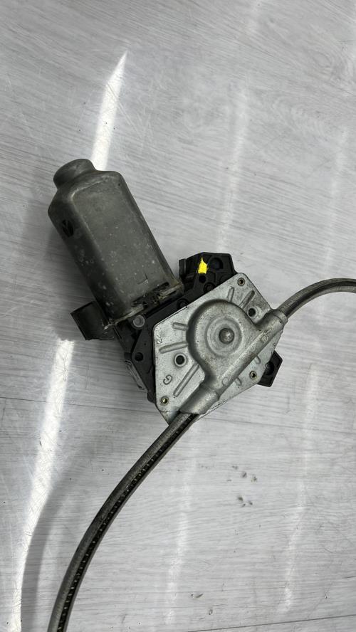 Leve vitre electrique avant gauche RENAULT CLIO 1 PHASE 2 Diesel